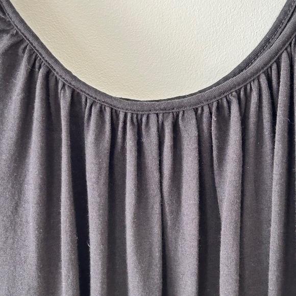 Gap Black Flowy Swing Tank Top - Picture 4 of 16